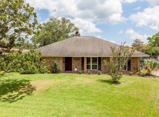 1153 Oakley Dr, Baton Rouge, LA 70806