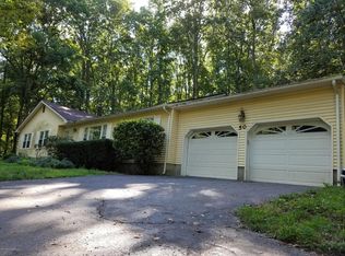 50 Iron Ore Rd, Manalapan, NJ 07726
