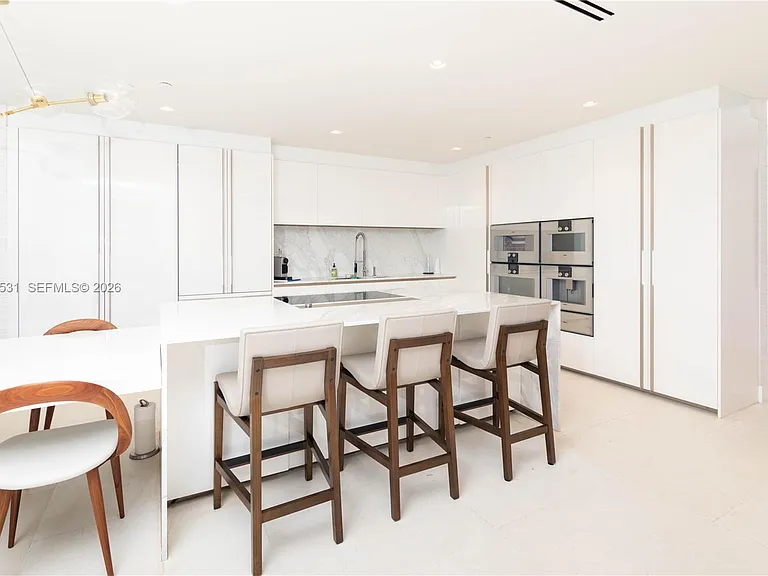 10201 E Collins Ave #1002 — Photo 17
