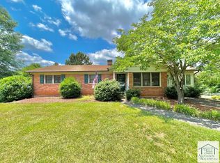 271 Glen Oak Cir, Ridgeway, VA 24148