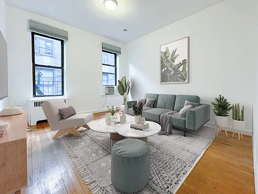 Rented by Oxford Property Group | media 1