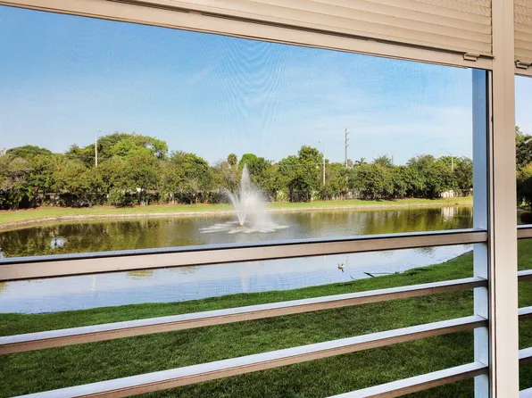 2503 Antigua Terrace #D2, Coconut Creek, FL 33066