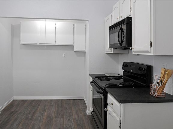 5th image of 5637 Powers St