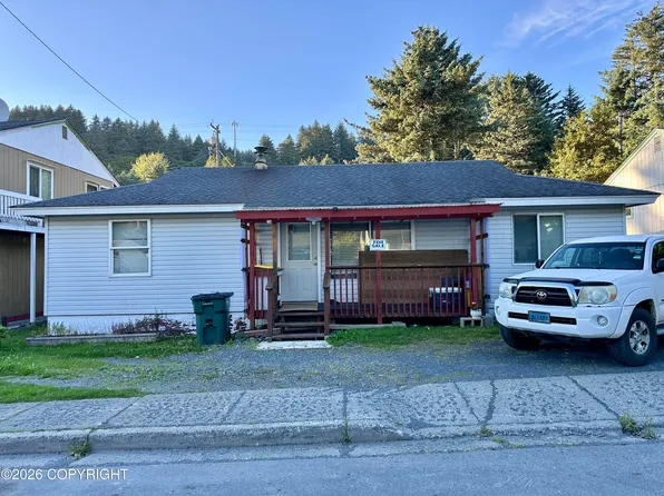 819 Hemlock St, Kodiak, AK 99615