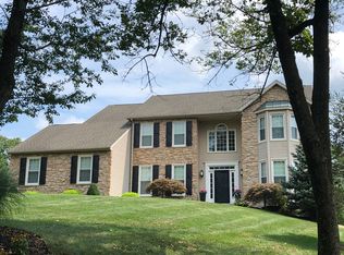 10 Oneida Ct, Chester Springs, PA 19425