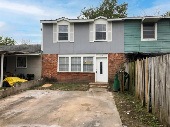 9714 Galaxy St, Houston, TX 77078