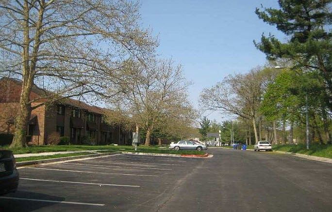 2nd image of 5825 Hunt Hill Dr