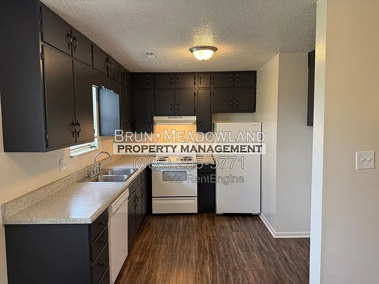 128 Lynnwood Dr #9 — Photo 6