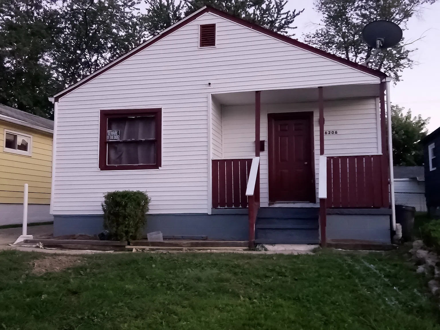 16206 Clearview Ave — Photo 1