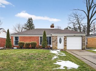 1763 Longwood Dr, Mayfield Heights, OH