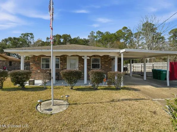 4505 Heron St, Gulfport, MS 39501