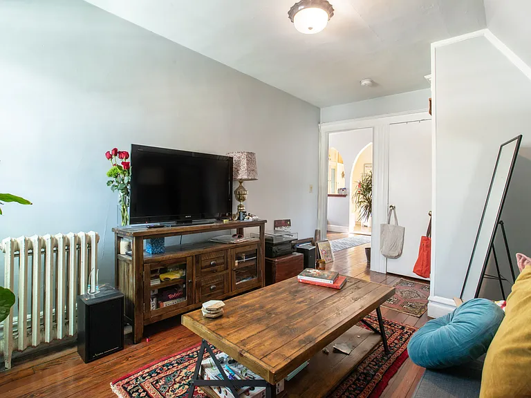 36 Burnet St #3 — Photo 6