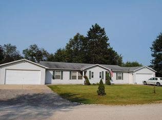 2142 Wales Rd, Grayling, MI 49738