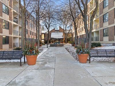 7200 York Ave S APT 401, Edina, MN, 55435