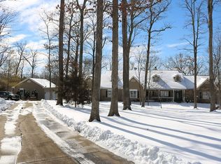 3871 Indian Ridge Ln, Defiance, MO 63341