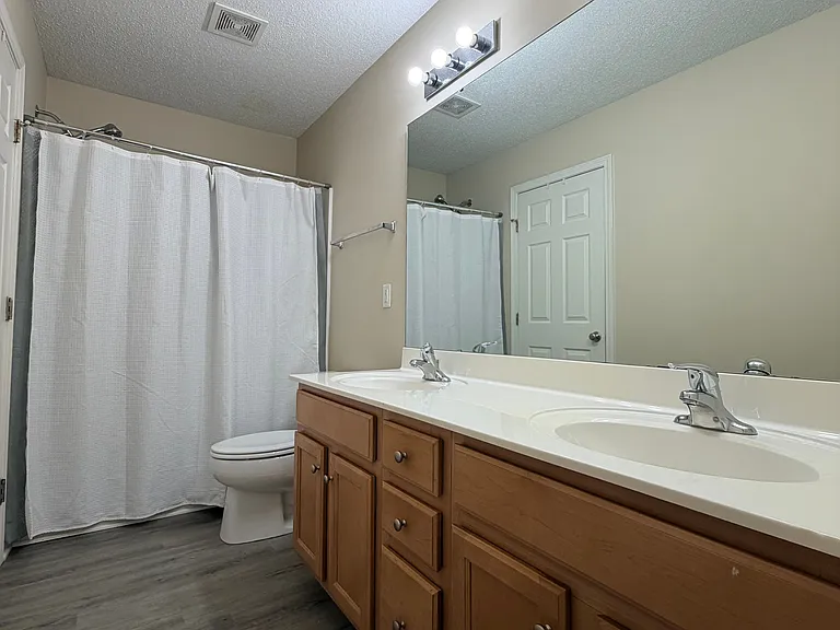 210 Bridford Downs Dr — Photo 27