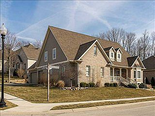 2nd image of 6605 Hidden Oak Ln