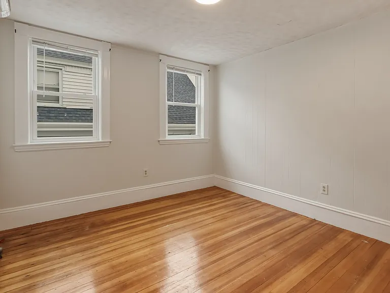 14 Magnolia Sq #3 — Photo 12