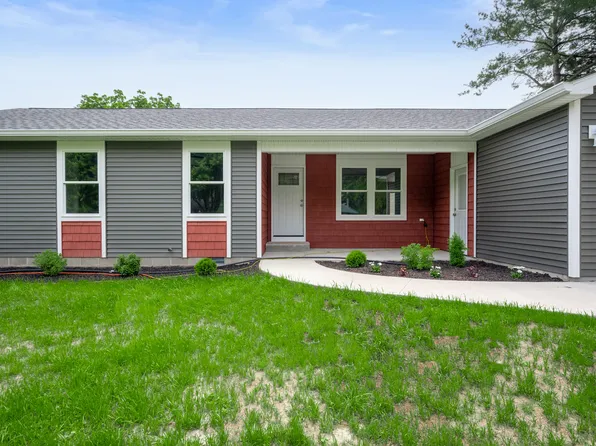 7418 S Woodrow Dr, Pendleton, IN 46064