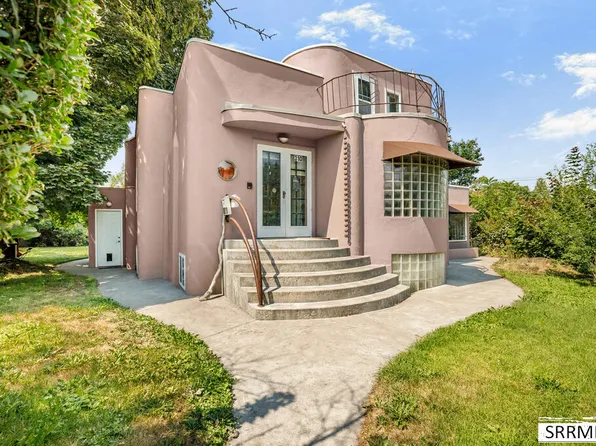 310 W 19th St, Idaho Falls, ID 83402