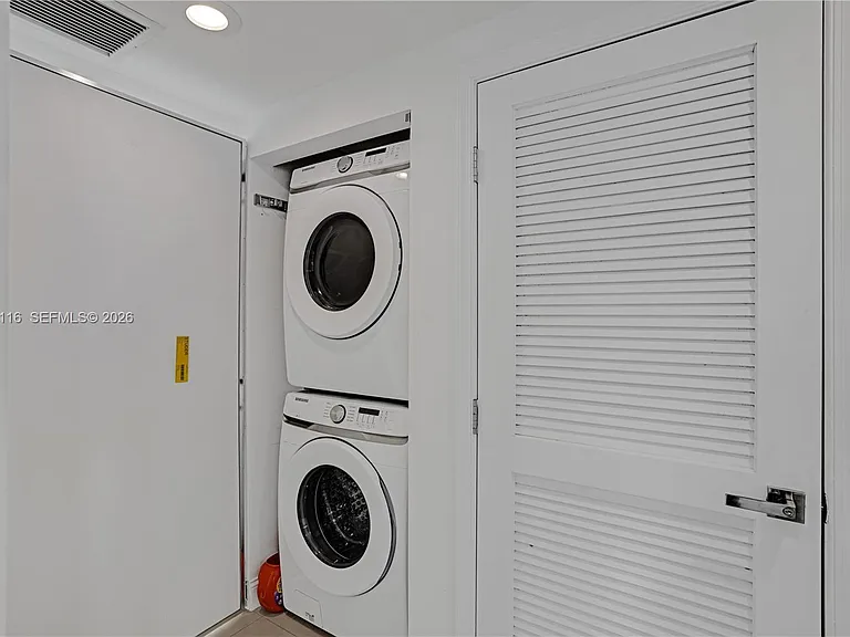 7930 East Dr #1808 — Photo 37