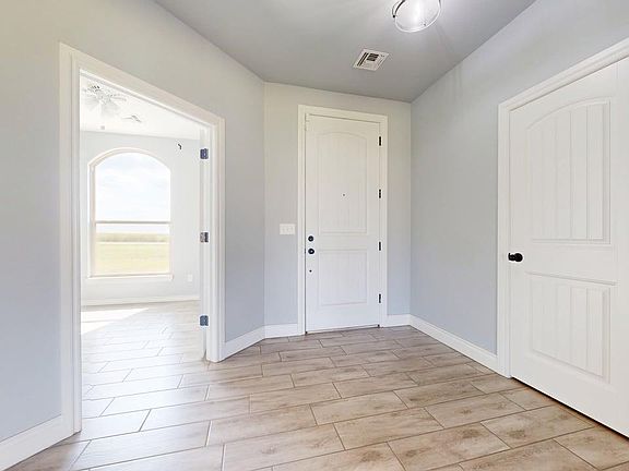 2nd image of 12580 NE Meers Porter Hill Rd