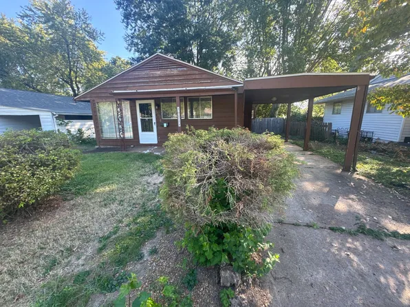 10524 Durness Dr, Saint Louis, MO 63137