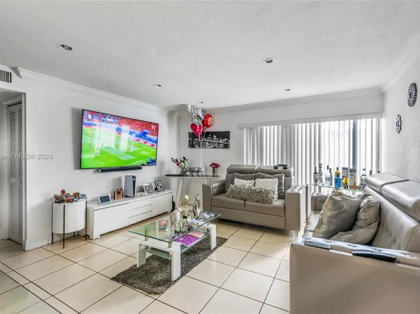 7256 SW 94th Pl APT A7, Miami, FL 33173
