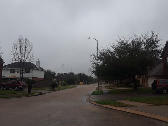 5th image of 18438 Brenwood Manor Dr