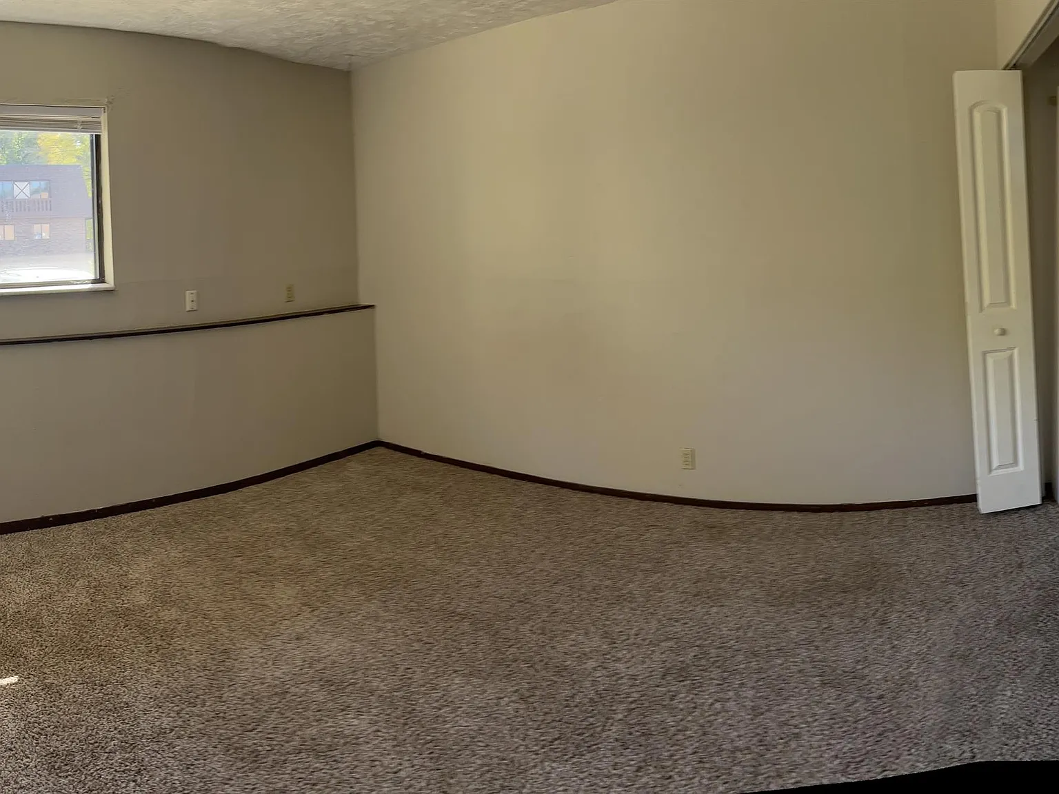 111 Floss Mar Court - 1 — Photo 3