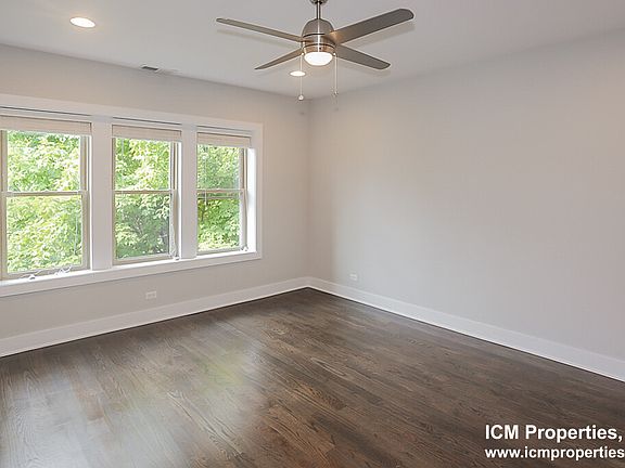 5th image of 3907 N Janssen Ave #2