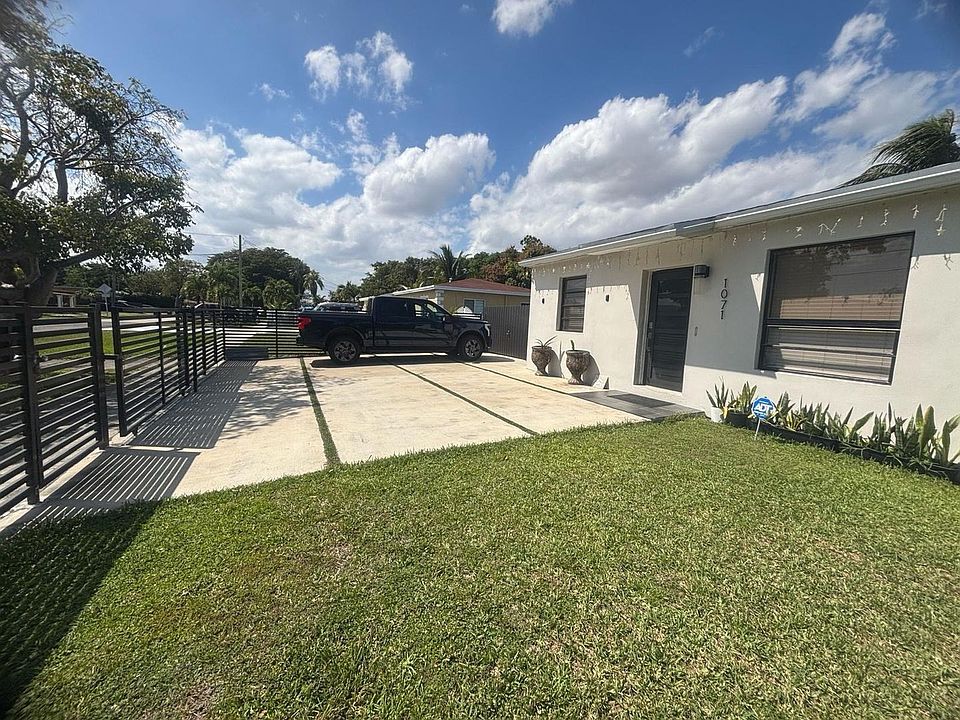 1st image of 1071 NW 85th St