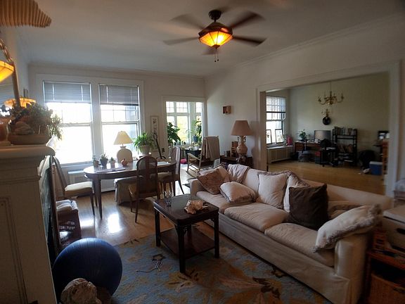 3rd image of 7710 N Eastlake Ter APT 2