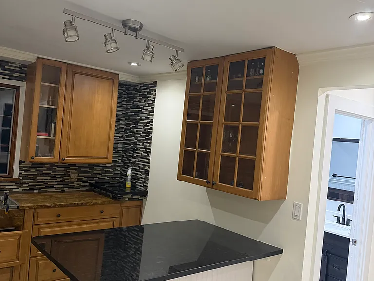 55 City Hill St #2 — Photo 4