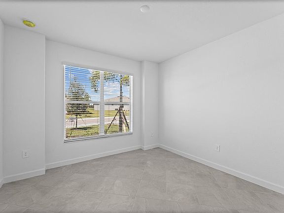 2nd image of 19047 Scallop Loop