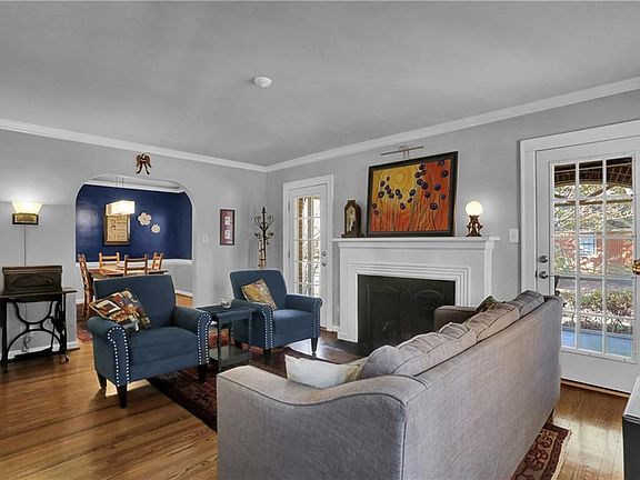 3rd image of 5948 N Evanston Ave