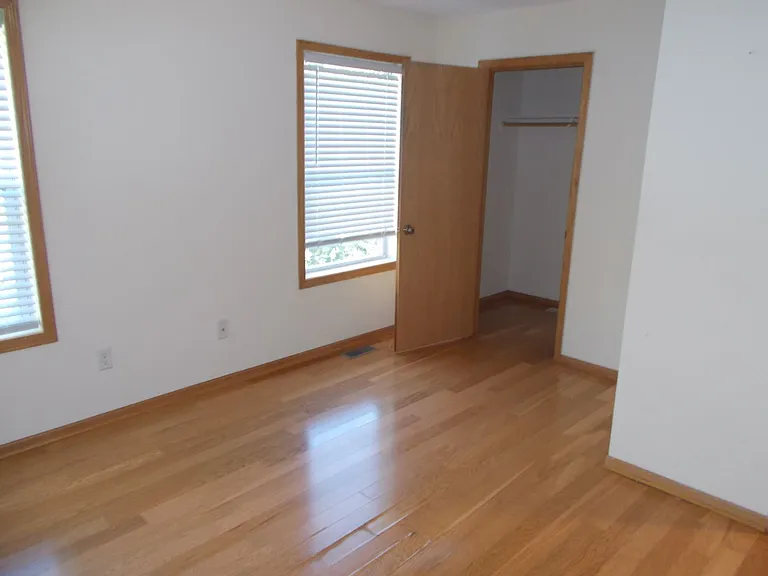 1020 Stinson St — Photo 23