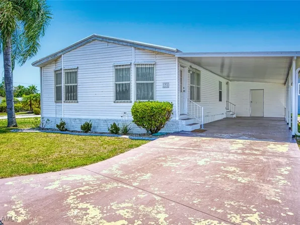 131 Dawn St, Fort Myers, FL 33908