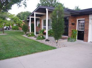 660 N 11th St, Breese, IL