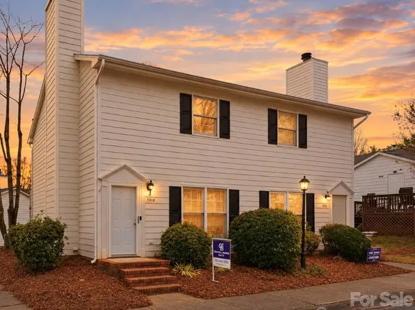 5918 Crape Myrtle Ln, Charlotte, NC 28216