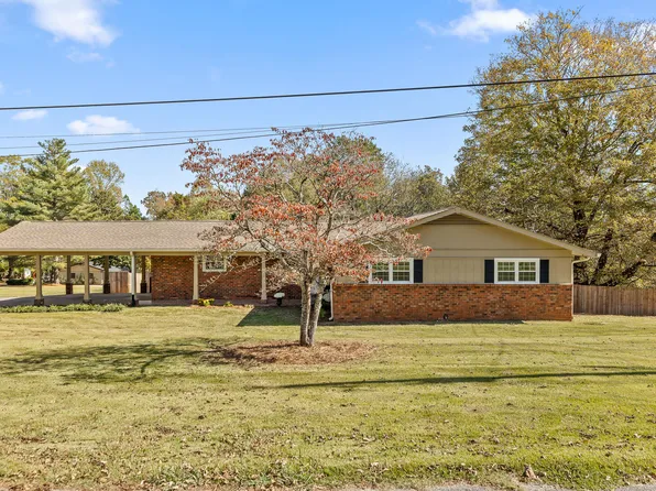 34 Sharon Ln, Ringgold, GA 30736