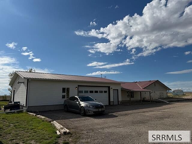 1st image of 1493 W Highway 26