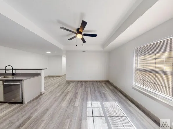 306 Old Timers Rd, Orange, TX 77630