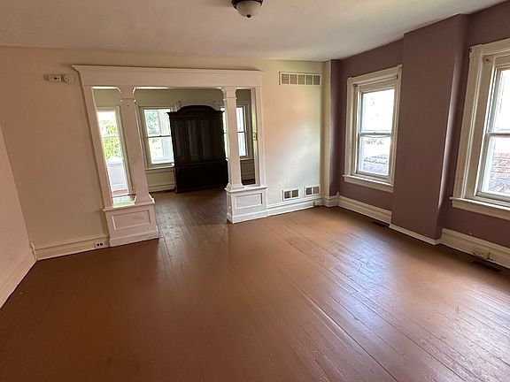 3rd image of 651 Ridge St #1