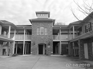3050 McDuffies Mill Rd UNIT 8, Fayetteville, NC 28311