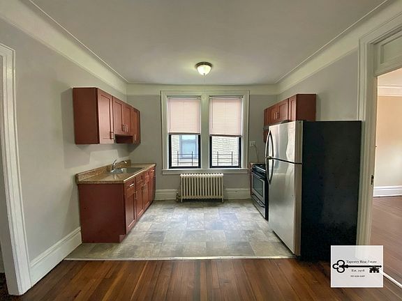 5th image of 34-44 30th St #2B