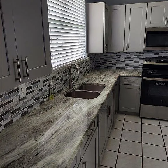 113 Harwood Cir — Photo 4
