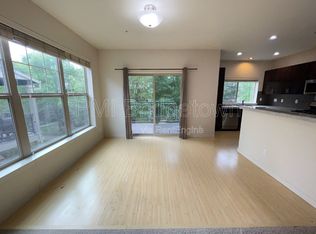 659 NE Adwick Dr, Hillsboro, OR