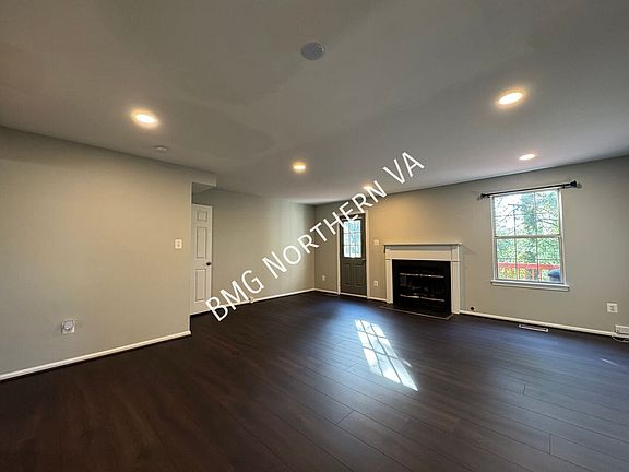 3rd image of 8651 Centerton Ln