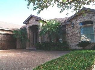 2413 Sutton Ct, Laredo, TX 78045